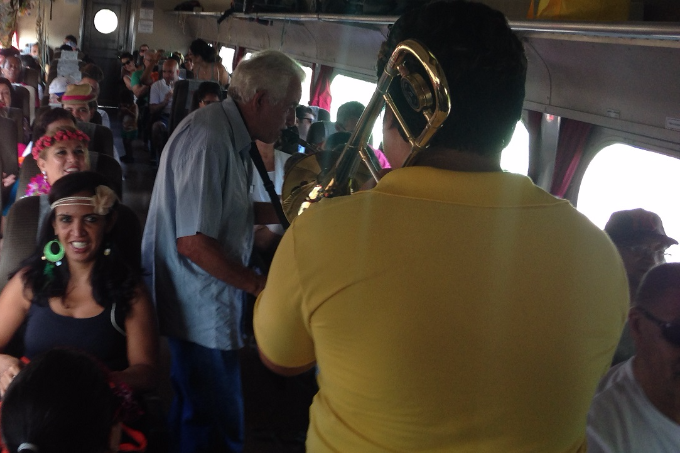 Trens temáticos 2 ea192e7ed7b739f87ede6b2af8a99c61907d5480560a1061a15f34583d6fc197