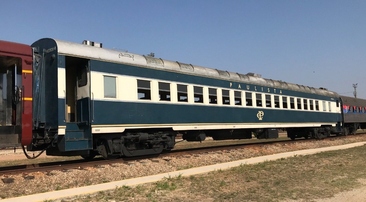 Trem de Guararema 4 classe turística