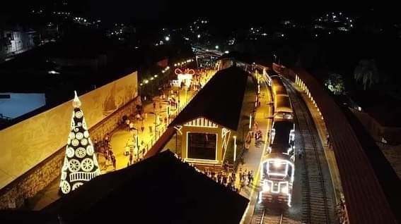 Passeio de trem noturno traz iluminação e magia do Natal 4 WhatsApp Image 2022 12 19 at 10.27.22 1 1
